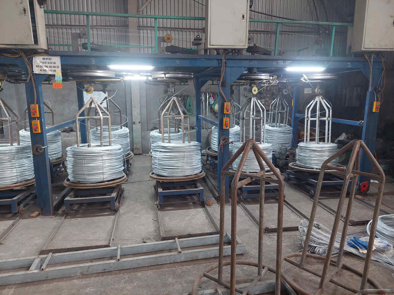 Dây thép mạ kẽm 1